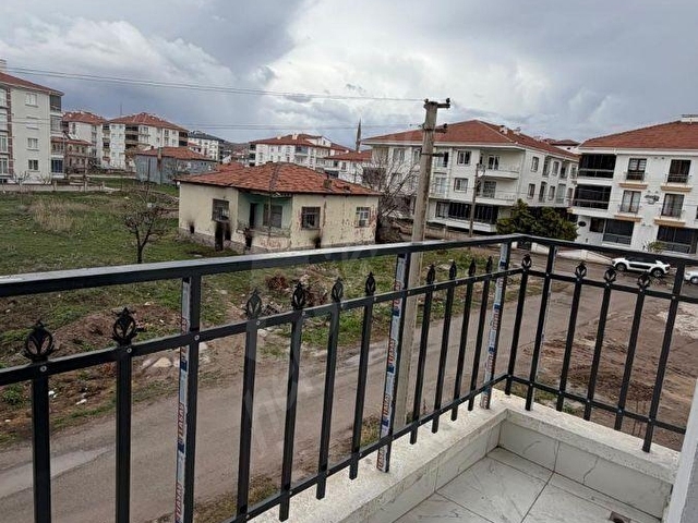 NAKKAŞ MAHALLESİNDE KİRALIK SIFIR FULL EŞYALI 1+1 DAİRE - Görsel 8