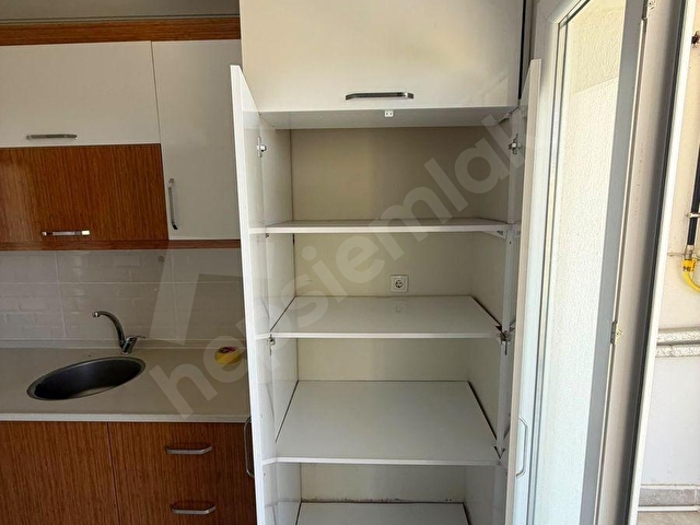Zenginlerden ERGENEKONDA KİRALIK 3+1 140M2 DAİRE ! - Görsel 4