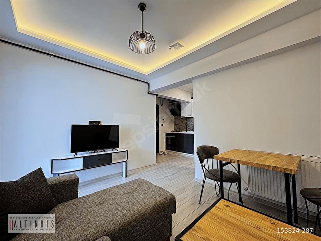 Zafer Meydanı | Full Eşyalı Doğalgazlı Klimali 1+1 Kiralık Daire - Görsel 2