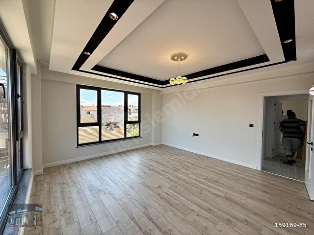 ZAFER MAH TAPUYA İŞLİ ÖZEL GARAJ EBEVEYN BANYO LÜKS+ SATILIK 3+1 - Görsel 3