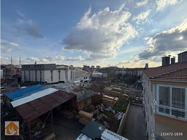 GÜNEŞEVLER SATILIK 4+1 LÜKS DAİRE FULL YAPILI ÇİFT BANYOLU - Görsel 15