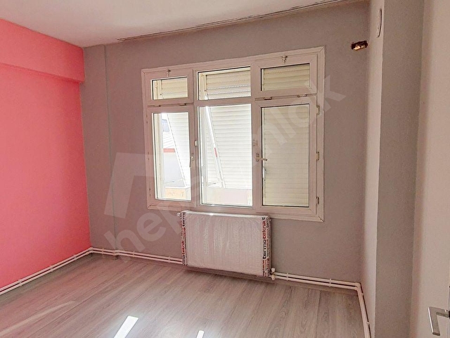 BORNOVA ATA DURAĞINA ÇOK YAKIN 3+1 KİRALIK - Görsel 15