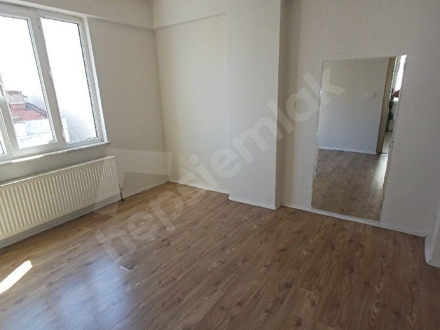 ÇANAKKALE BARBAROS MAH MUTAFGI AYRI KİRALIK 1+1DAİRE