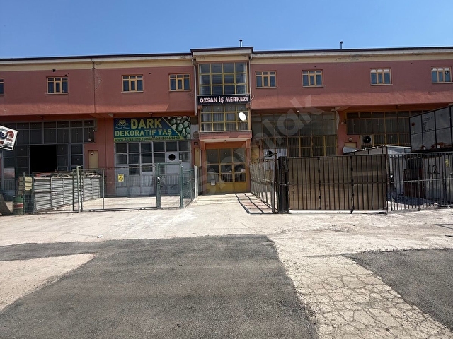 CNR DEN İVEDİK OSB ÖZSAN İŞ MERKEZİNDE 250 M2 KİRALIK İŞYERİ