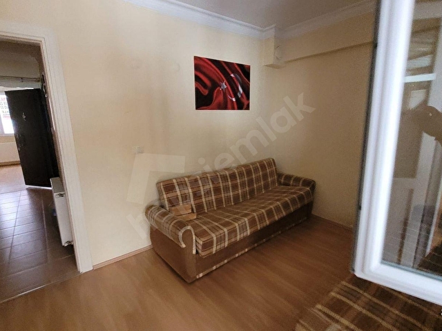 BAŞ-KALEDEN BAHÇELİ BALKONLU D.GAZLI KEYİF DOLU KİRALIK2+1 DAİRE - Görsel 3