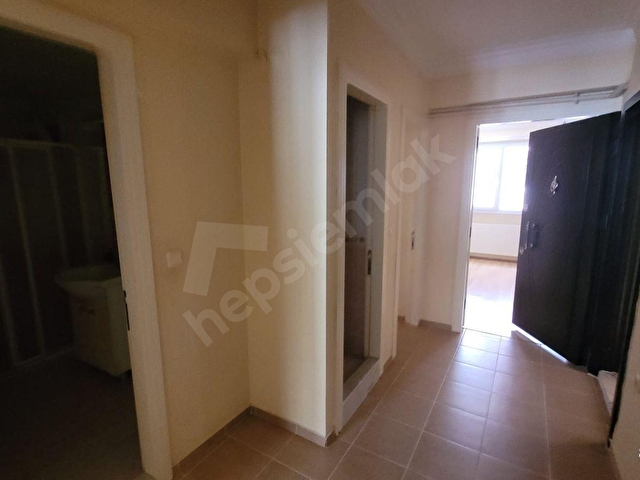 BAŞ-KALEDEN BAHÇELİ BALKONLU D.GAZLI KEYİF DOLU KİRALIK2+1 DAİRE