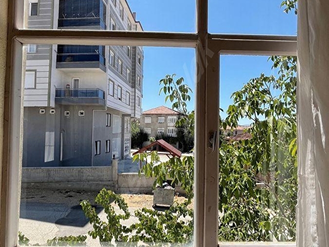 MÜKKEMBEL KONUMDA SATILIK EŞYALI DAİRE - Görsel 19