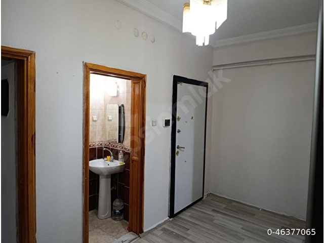 ÇARŞI MERKEZDE ana caddede satlık 3+1 ara kat köşe daire - Görsel 12