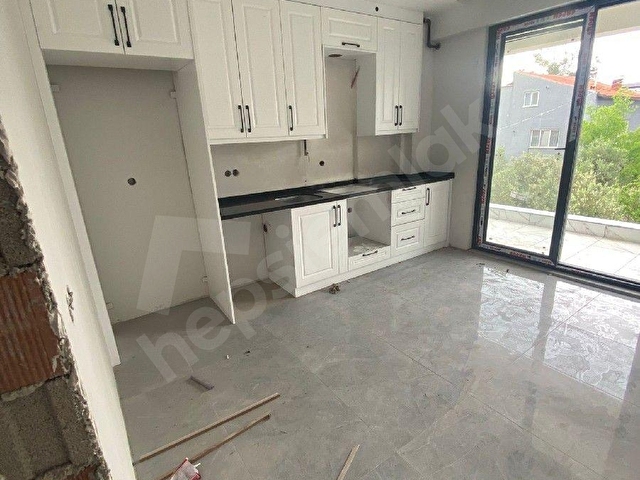 REALLİFE OFFİCEDEN KARŞİYAKADA SATILIK DAİRELER