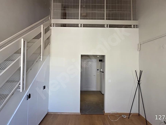 ZEKERİYAKÖY ÇARŞIDA KİRALIK İŞ YERİ - Görsel 11