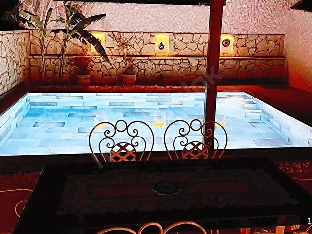Alaçatı Çamlıkyola Yakın Nilberkten Havuzlu Kiralık Villa - Görsel 2