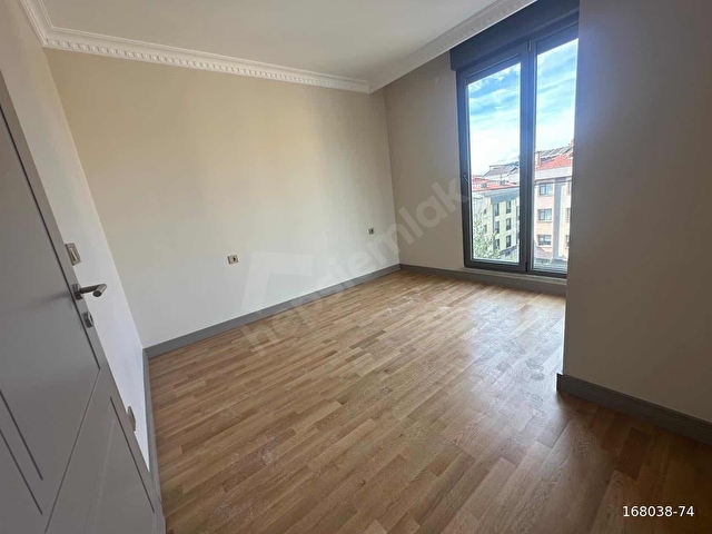 ÜSKÜDAR SALACAKTA 1+1 FERAH SATILIK DAİRE - Görsel 9