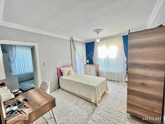 ARİFOĞLUDAN KATTA GÜNEY CEPHE CADDE DİBİ FULL YAPILI 3+1 DAİRE - Görsel 16