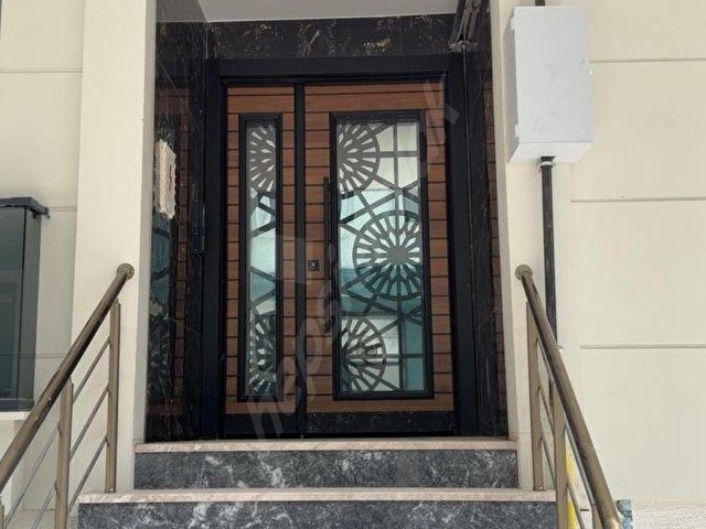 AVCILAR KİRALIK BAHÇE KATI ÇOK İYİ LOKASYON KİRALIK DAİRE! - Görsel 2