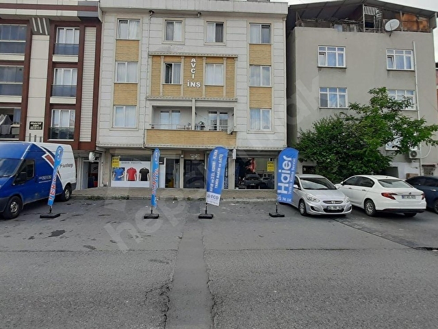 HALKALI ÇAMLIKALTINDA 80M2 SATILIK DÜZ GİRİŞ DÜKKAN - Görsel 3