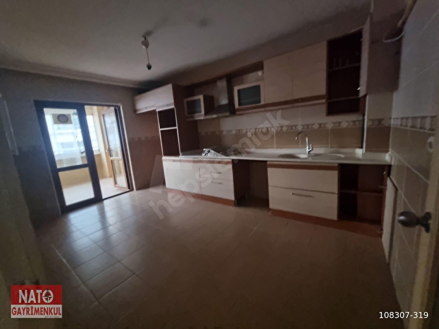 EGEDE 3+1 CADDE YAKINI GENİŞ FERAH KULLANIŞLI KİRALIK DAİRE - Görsel 4