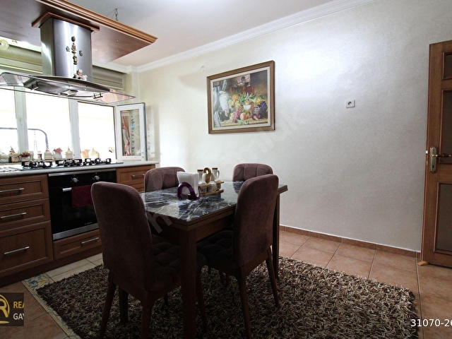 Çamlıca Manzaralı 350 m² Satılık Geniş Çatı Dubleksi - Görsel 11