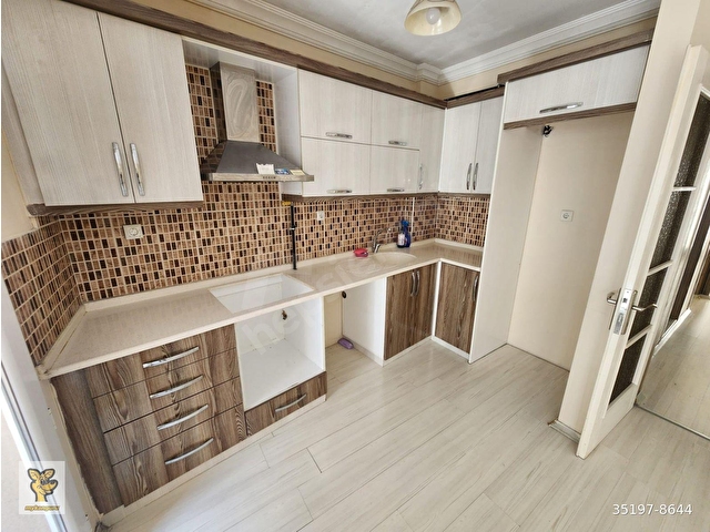 MYKANGURUDAN KİRALIK ORTA MAHALLEDE 2+1 70 M² D.GAZLI DAİRE - Görsel 2
