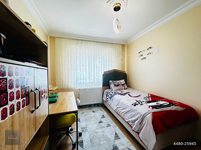 DÜZGÜN EMLAKTAN MERKEZİ KONUMDA GENİŞ MASRAFSIZ 3+1 G.CEPHE DAİRE - Görsel 23