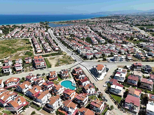 GÜZELÇAMLI TUSE SİTESİNDE, BÜYÜK HAVUZLU SİTEDE FERAH 3+1 VİLLA - Görsel 10