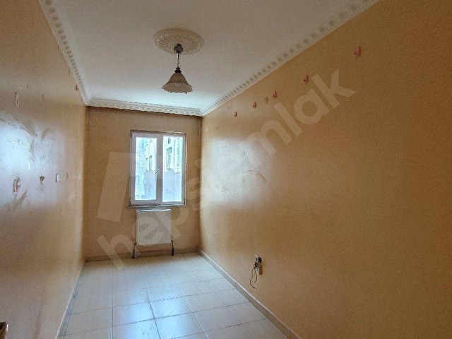 MK GAYRİMENKULDEN PARK HASTANESİ YANI KİRALIK 2+1 DAİRE