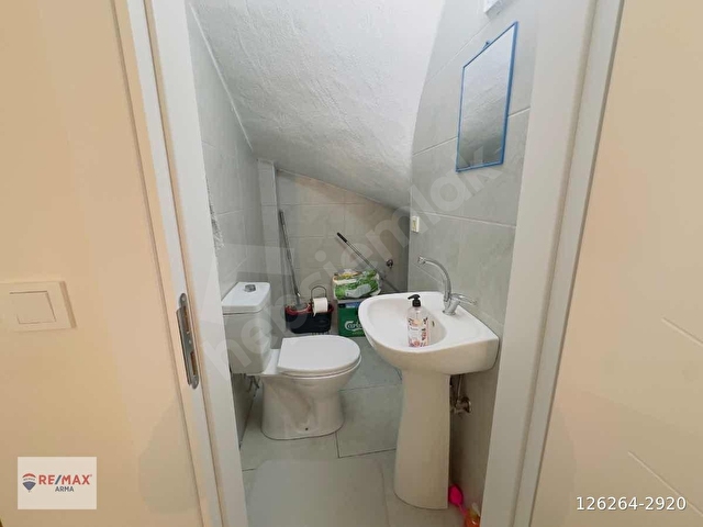 SEFERIHISAR PAYAMLIDA EŞYALI SATILIK 3+1 MÜSTAKIL VILLA - Görsel 23