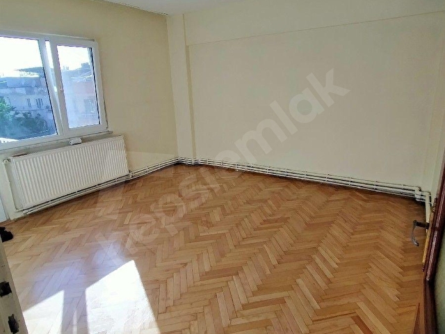 L.TAM MERKEZDE İSMET ACAR CADDESİNDE 3+1 125 M2 ARAKAT ÇİFT CEPHE ÇOK FERAH KOMBİLİ DAİRE - Görsel 9
