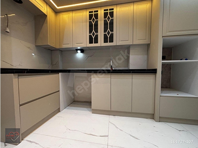 İYİ-KİDEN ŞEMİKLERDE ÖNÜ KOMPLE AÇIK EBVYN B. LÜX 2+1 DAİRELER - Görsel 3