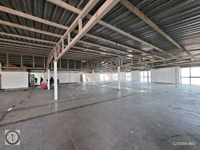 Sultangazi 2. Cebeci Mahallesi 1100 m² Kiralık Ofis - Görsel 7