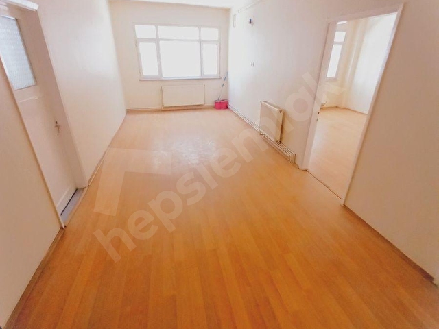 Aileye Uygun,   2+1  100m²,    Balkonlu,    4.Levent Metroya(M2)  Yürüme 14dk - Görsel 5