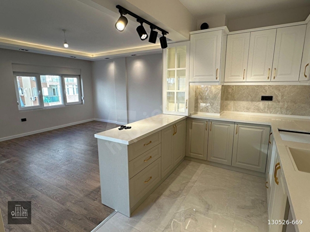 GÖZTEPE SUSUZDEDE YAKINI 3+1 125M2 KÖŞE CEPHE ARAKAT DAİRE - Görsel 3