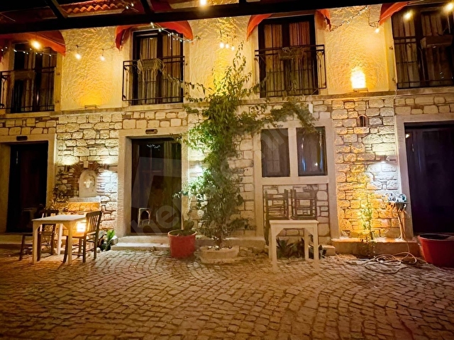 ALAÇATIDA TURİZM İŞLETME RUHSATLI KİRALIK İKİ AYRI BUTİK OTEL - Görsel 19
