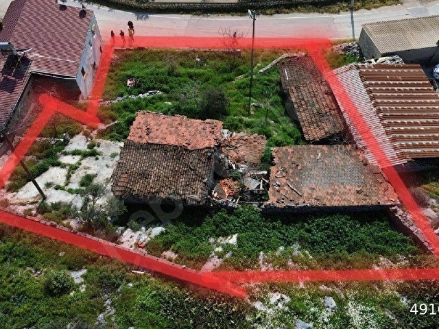Selçuk Zeytinköy de Plaja Yakın Satılık Yola Cepheli Arsa - Görsel 2