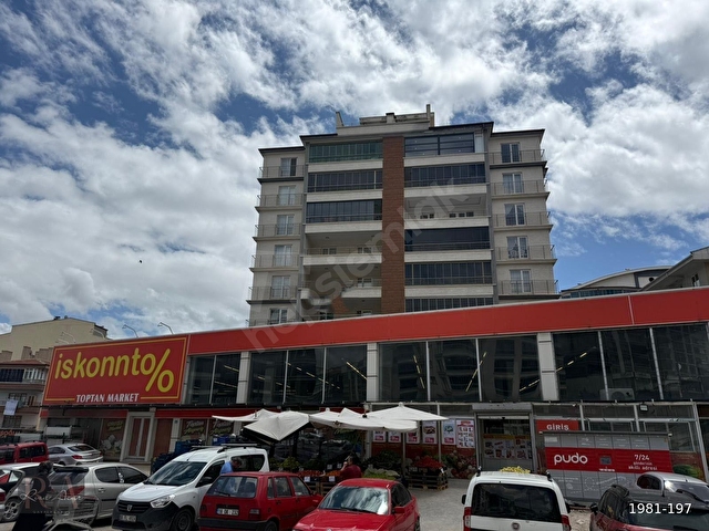 Rıza Acardan Merkezi Konumda Ara Kat 3+1 Asansörlü K.Graj