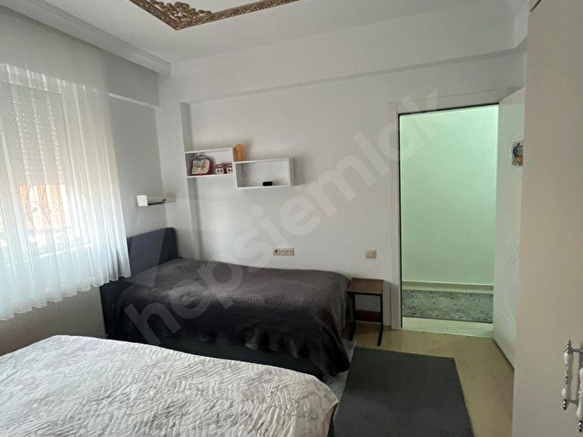 Selçuklu Selahattin Eyyubi Mahallesinde 5+1 Dubleks Daire - Görsel 8