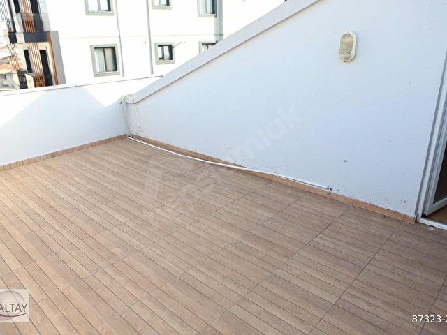 Küçükbakkalköy Prestij caddesi girişinde dubleks ofis 55.000TL - Görsel 30