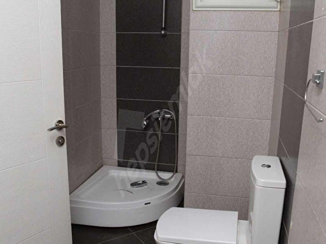 Küçükbakkalköy Prestij caddesi girişinde dubleks ofis 55.000TL - Görsel 9