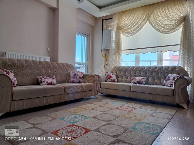 ÜNLÜ EMLAKTAN SİTE İÇERİSİNDE EŞYALI MANZARALI KİRALIK 2+1 DAİRE