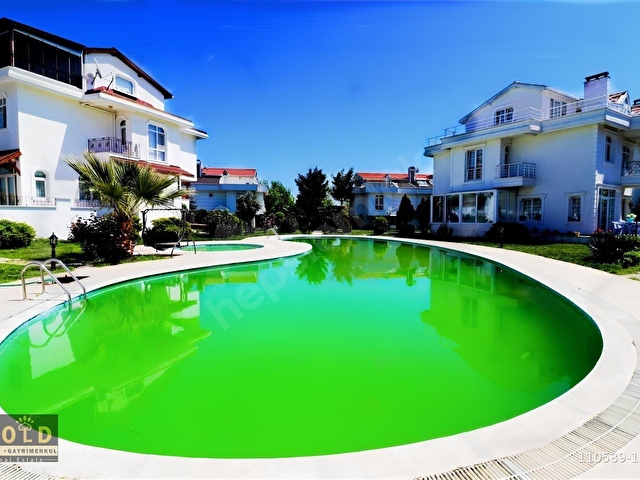 Beylikdüzünde Havuzlu Deniz Manzaralı Siteİçi Satılık Villa - Görsel 2