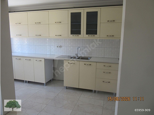 YÜCETEPEDE KÖŞE, YENİ BİNADA; GENİŞ VE KULLANIŞLI 3+1  KİRALIK DAİRE - Görsel 13