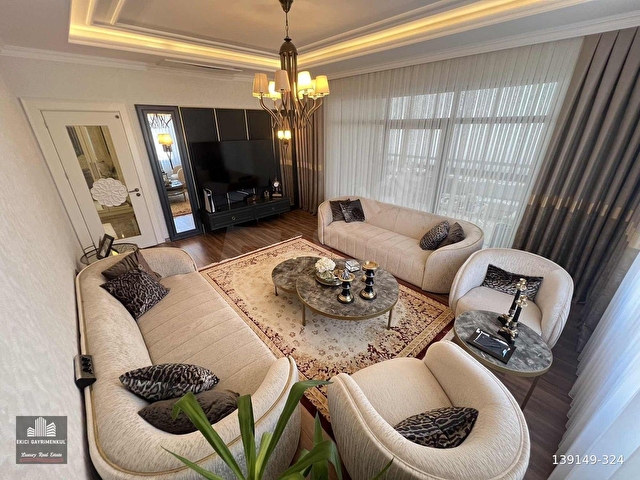 EKİCİDEN İBRAHİMLİ2DE ÖZEL MİMARİ TASARIMA SAHİP ULTRA LUX 4+1