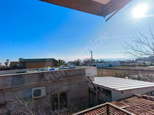 Sarımsaklı Denize Sıfır Satılık Villa 3+1 Bahçeli İkiz Villa - Görsel 18