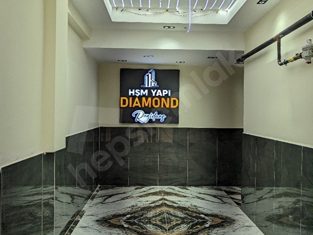 BATMAN MERKEZ FATİH MAHALLESİ HŞM YAPI DA TUNÇ EMLAK TAN SATILIK 1+1 LÜKS DAİRE - Görsel 4