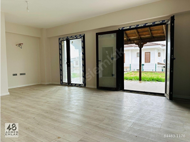 Adres Emlak - Marmaris Çetibelinde 3 Oda 1 Salon Lüks Dubleks Villa - Görsel 11