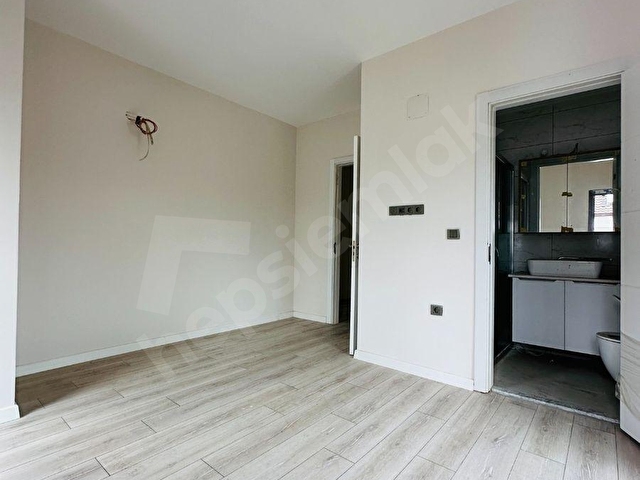 Adres Emlak - Marmaris Çetibelinde 3 Oda 1 Salon Lüks Dubleks Villa - Görsel 21