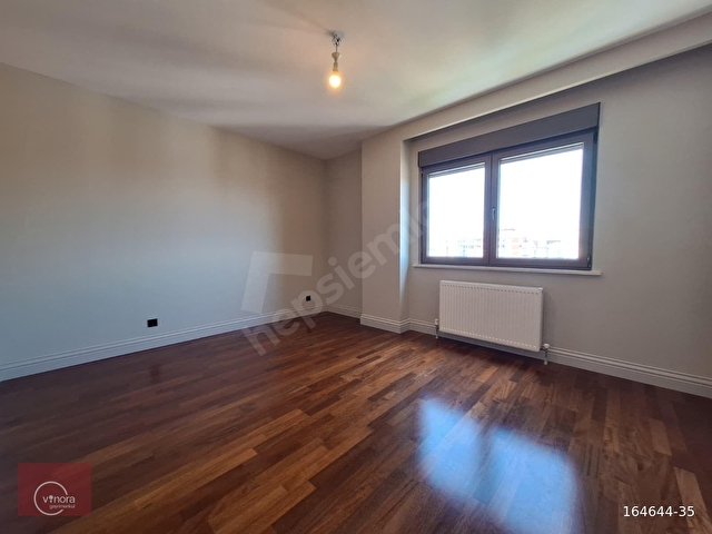 CADDEBOSTANDA SAHİLE VE BAĞDAT CADDESİNE YAKIN BOŞ GENİŞ 4+1 BALKONLU - Görsel 17
