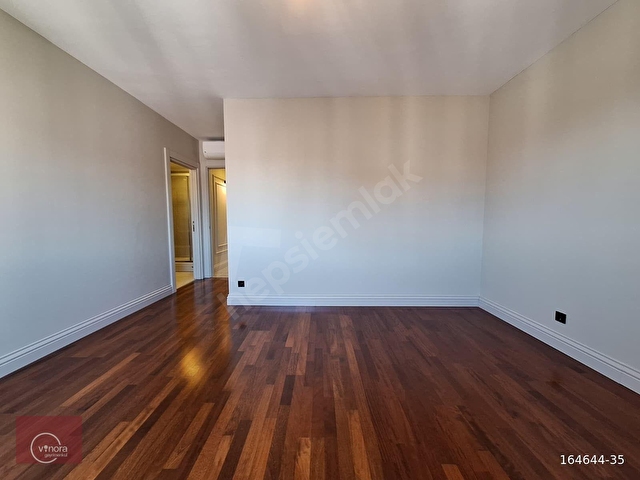 CADDEBOSTANDA SAHİLE VE BAĞDAT CADDESİNE YAKIN BOŞ GENİŞ 4+1 BALKONLU - Görsel 14