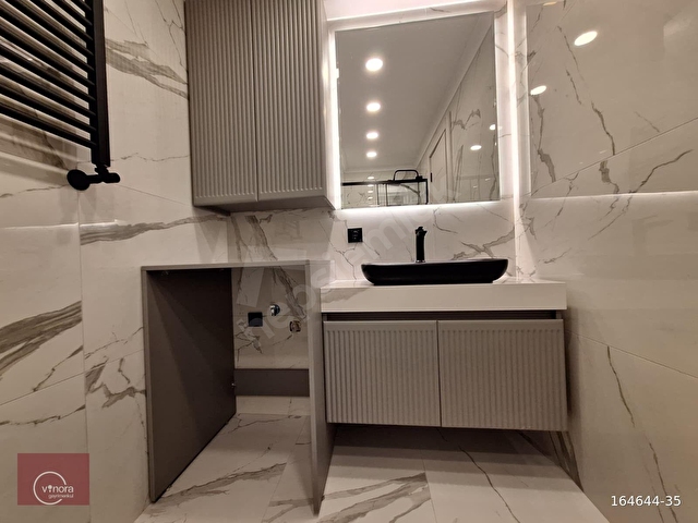 CADDEBOSTANDA SAHİLE VE BAĞDAT CADDESİNE YAKIN BOŞ GENİŞ 4+1 BALKONLU - Görsel 23