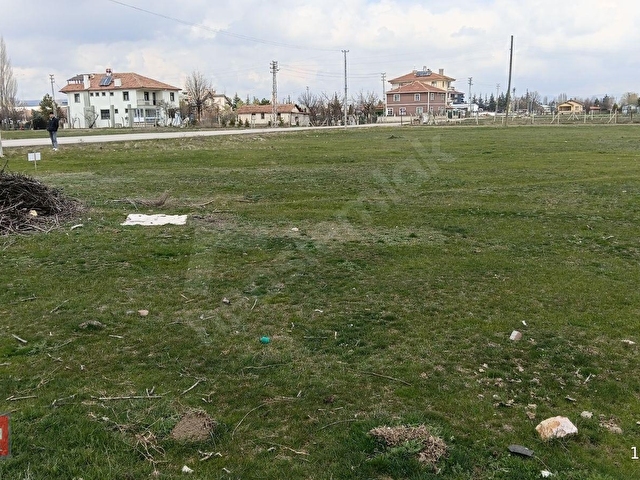 CADDE CEPHELİ, KÖŞEBAŞI 675m2 KONUT İMARLI ARSA