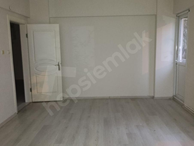 TEKİRDAĞ SÜLEYMANPAŞA HÜRRİYET MAHALLESİ 2+1 KİRALIK DAİRE .. - Görsel 6